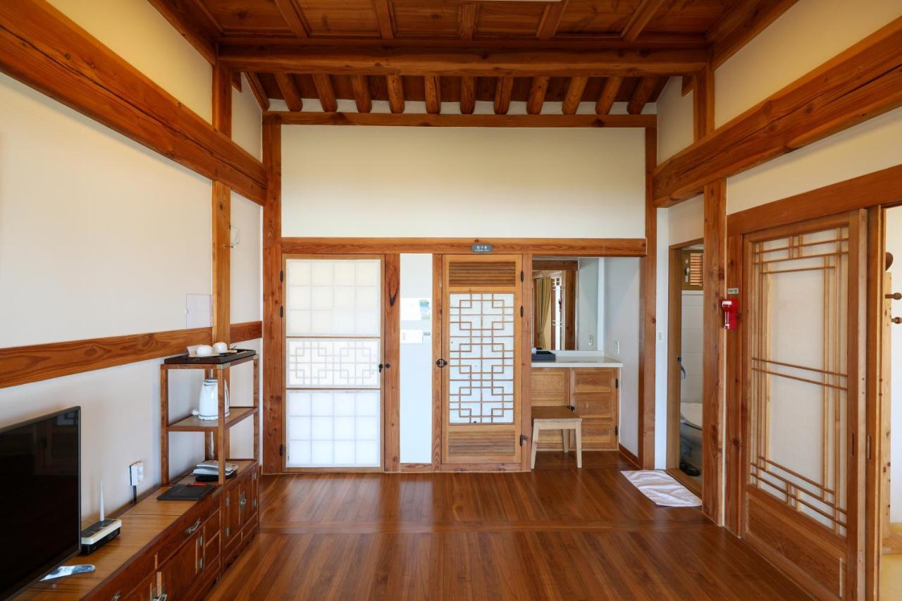 Korea Traditional Hotel O Dong Jae Yeosu Zewnętrze zdjęcie